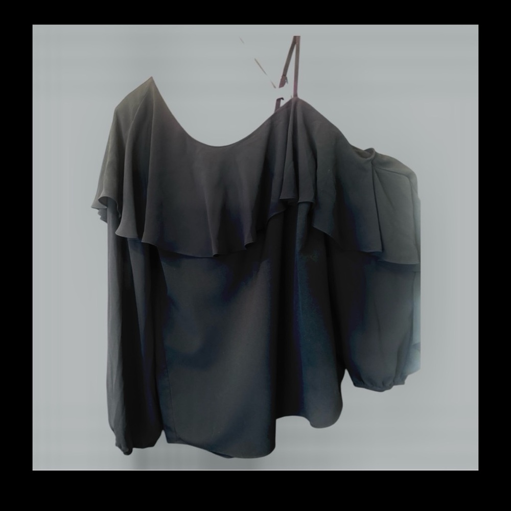 Haute Hippie NWT off shoulder black ruffle blouse. Nordstrom ex sm /sm reg $345 - Picture 3 of 10